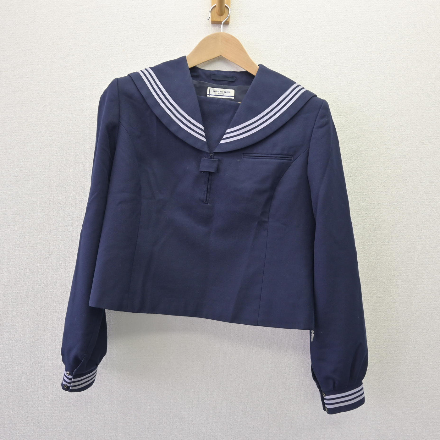 【中古】福島県 藤間中学校 女子制服 2点 (セーラー服・スカート) sf113139