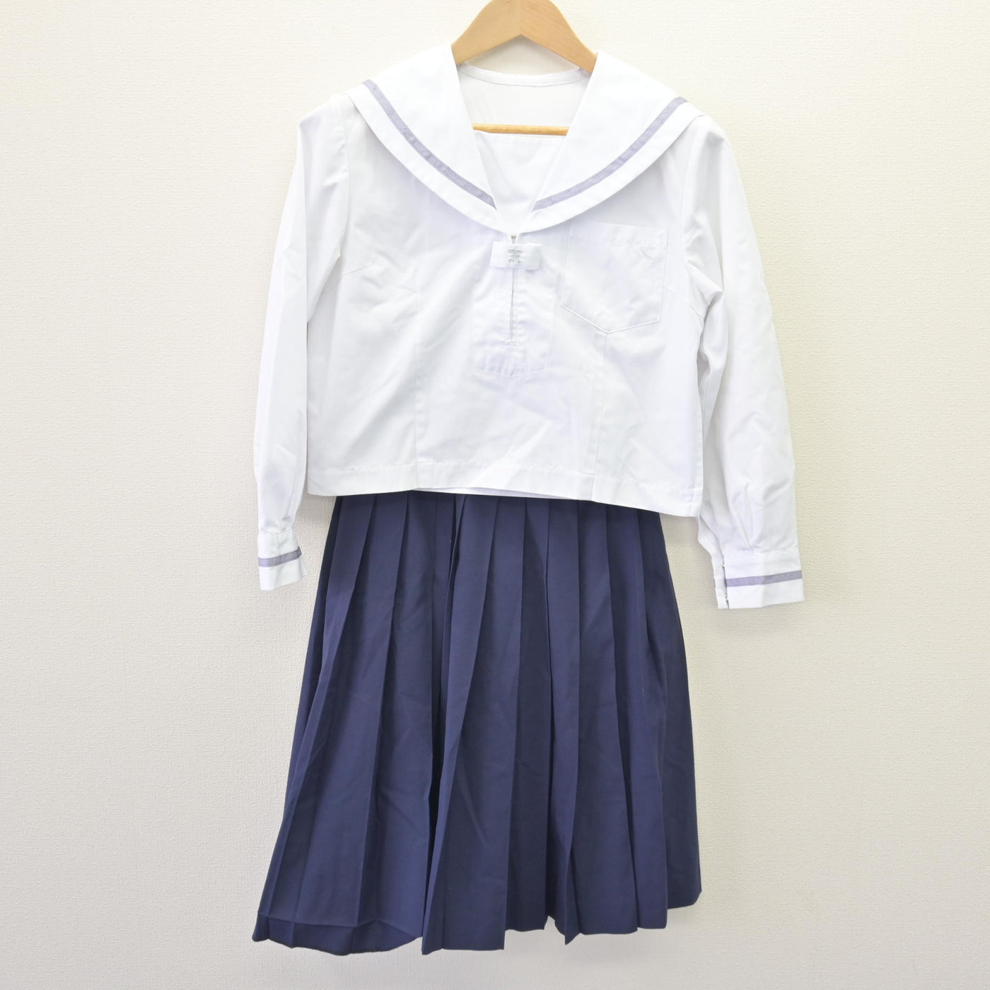 【中古】福島県 藤間中学校 女子制服 3点 (セーラー服・スカート) sf113142