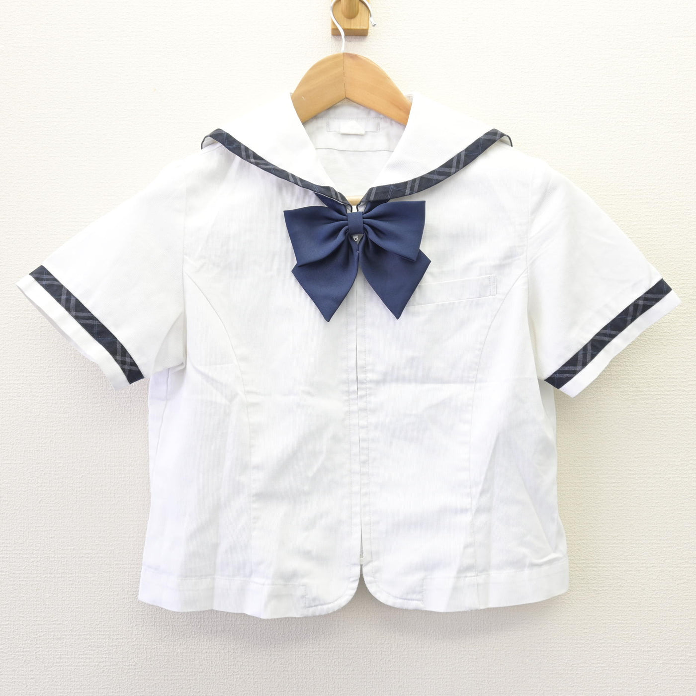 【中古】福岡県 自由ケ丘高等学校 女子制服 3点 (セーラー服・スカート) sf113170