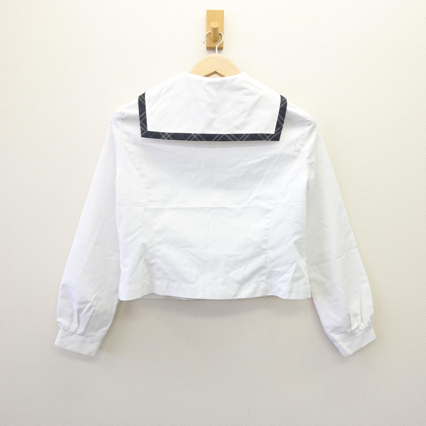 【中古】福岡県 自由ケ丘高等学校 女子制服 2点 (ニット・セーラー服) sf113212