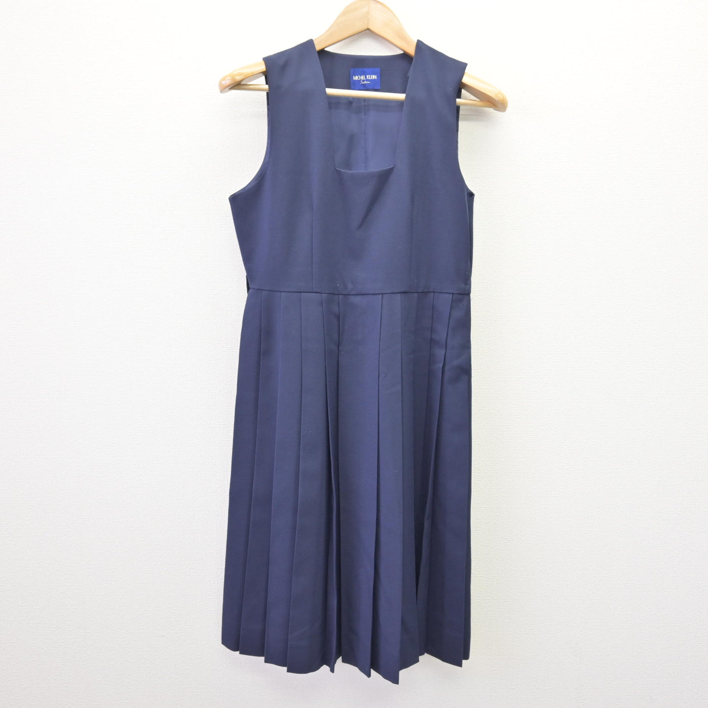 【中古】福岡県 泉中学校 女子制服 2点 (セーラー服・ジャンパースカート) sf113293