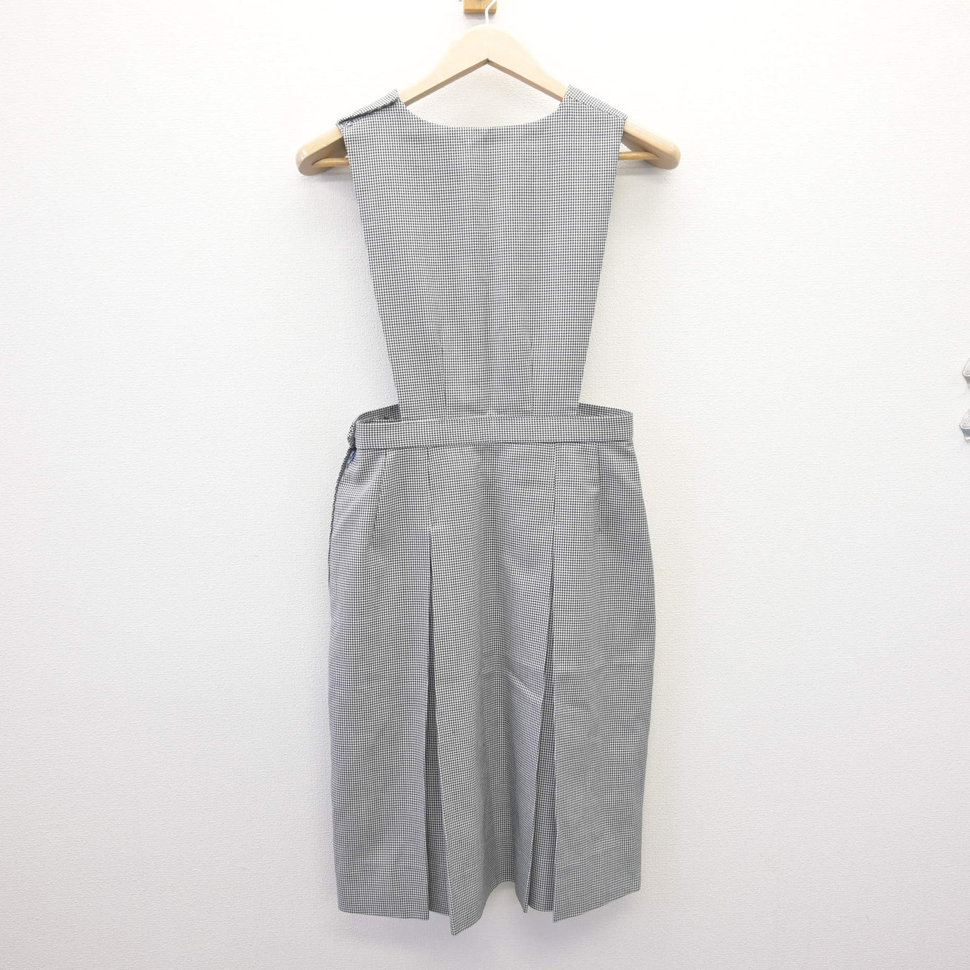 【中古】兵庫県 真砂中学校 女子制服 2点 (ジャンパースカート・スカート) sf113325