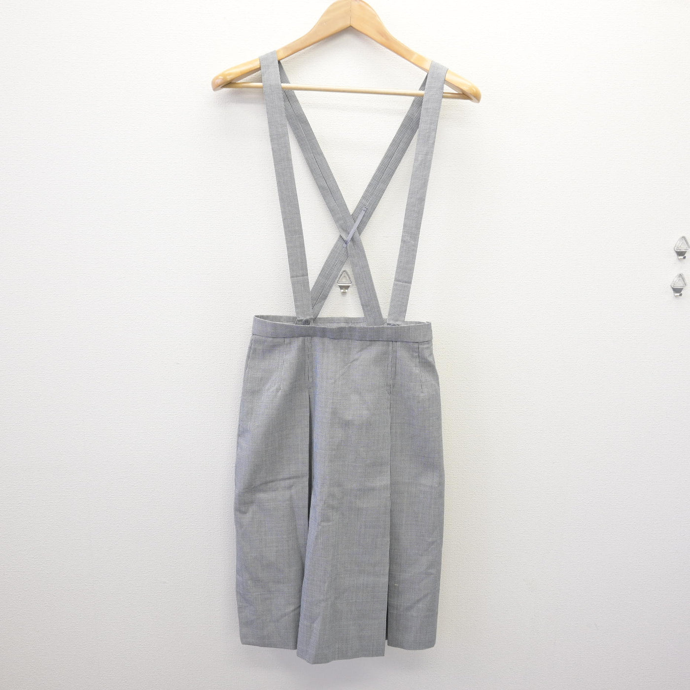【中古】兵庫県 真砂中学校 女子制服 2点 (ジャンパースカート・スカート) sf113325