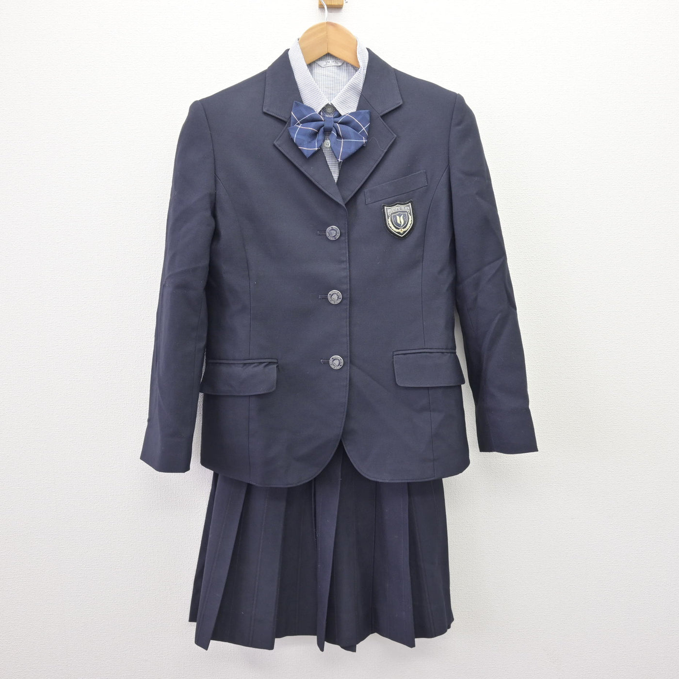 中古】神奈川県 横浜清風高等学校 女子制服 4点 (ブレザー・シャツ 