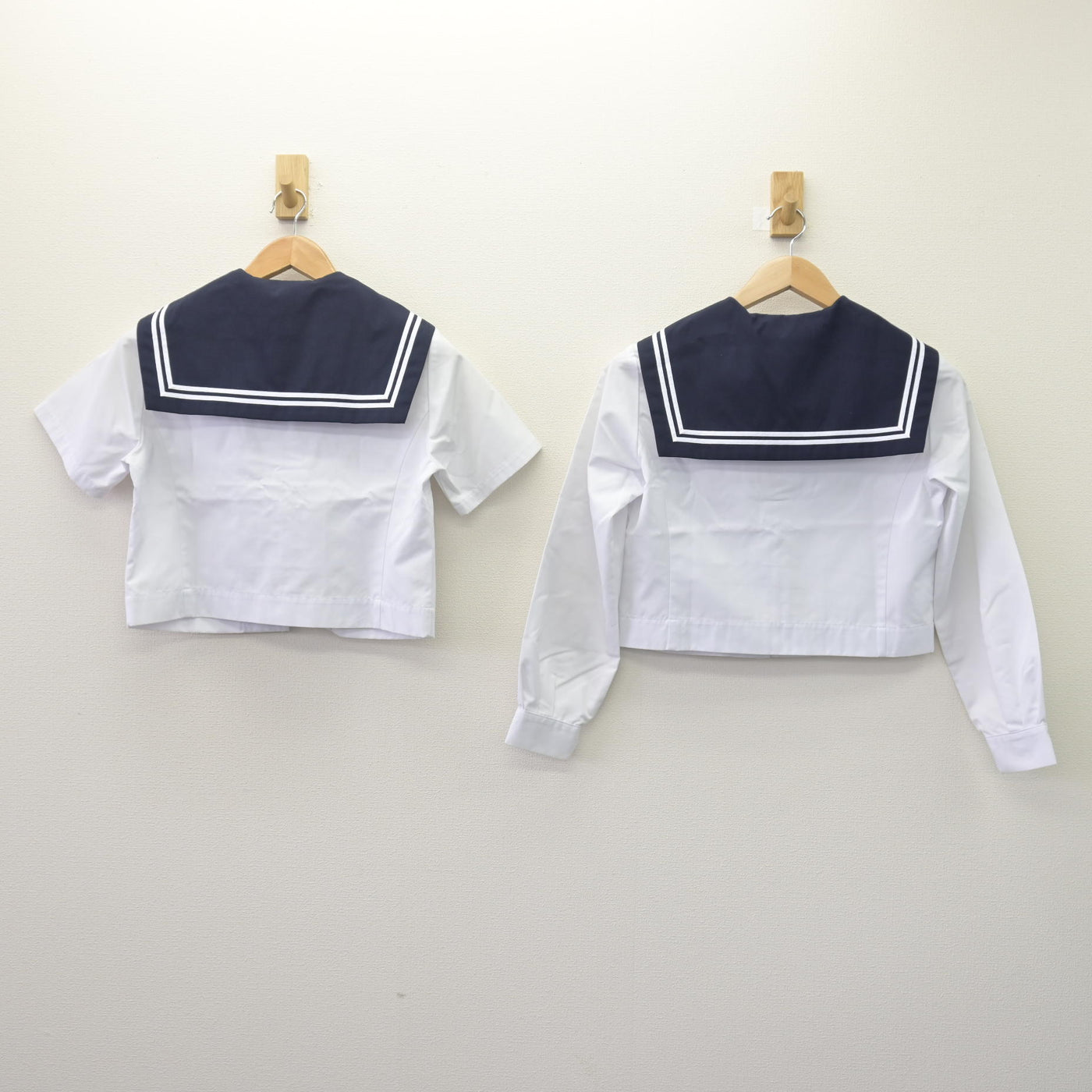 【中古】愛知県 横須賀中学校/旧制服 女子制服 4点 (セーラー服・スカート) sf113746
