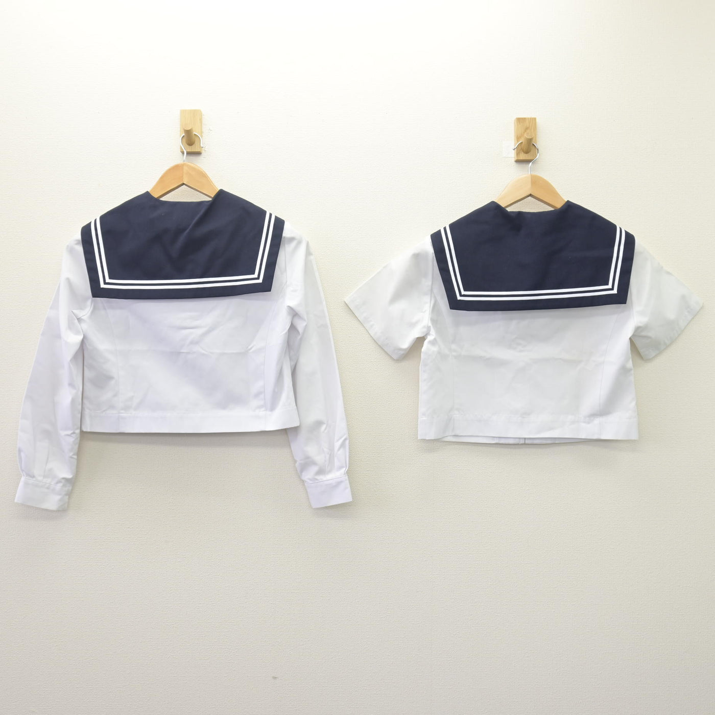 【中古】愛知県 横須賀高等学校 女子制服 2点 (セーラー服) sf113750