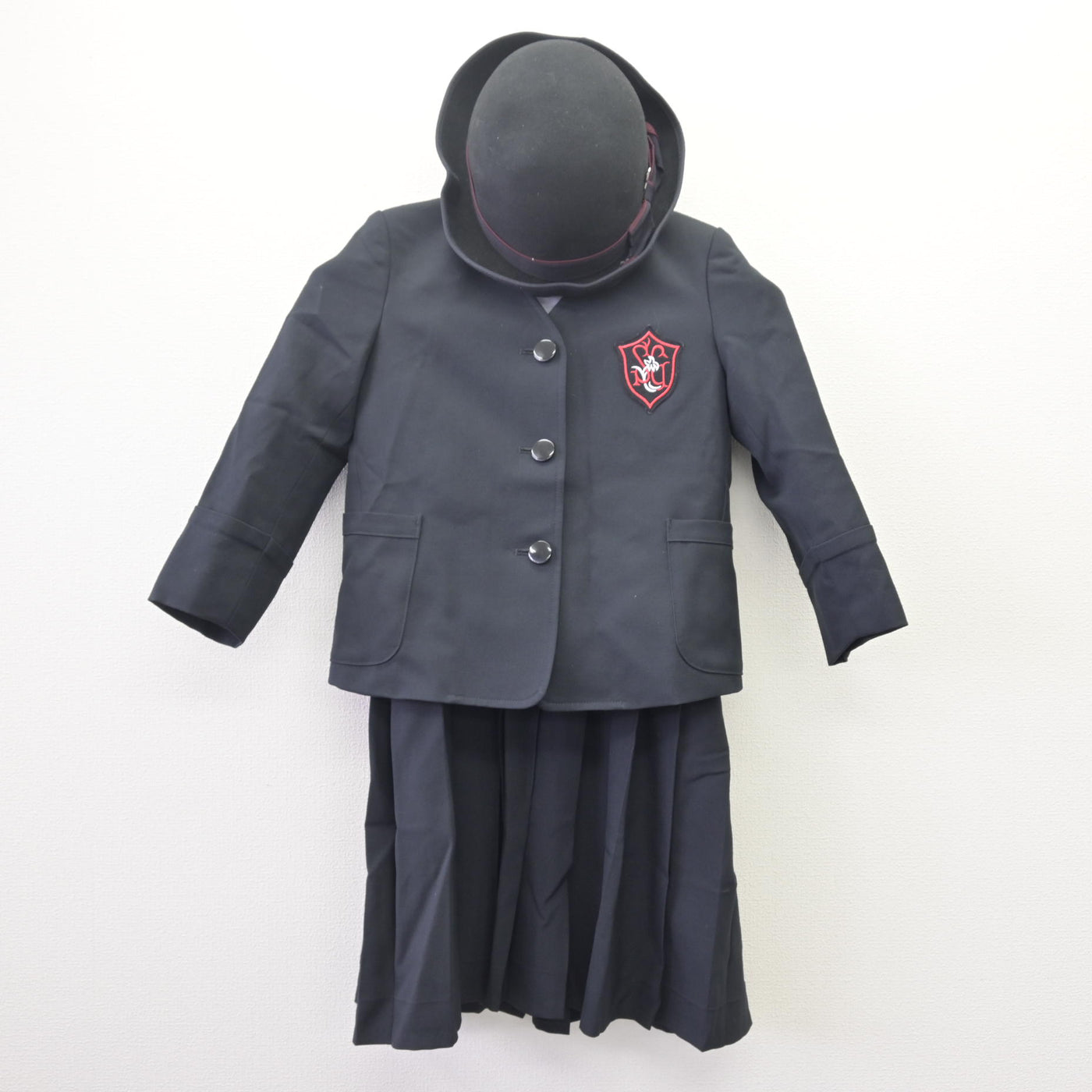 【中古】東京都 サレジアン国際学園目黒星美小学校 女子制服 4点 (ブレザー・シャツ・ジャンパースカート) sf113765