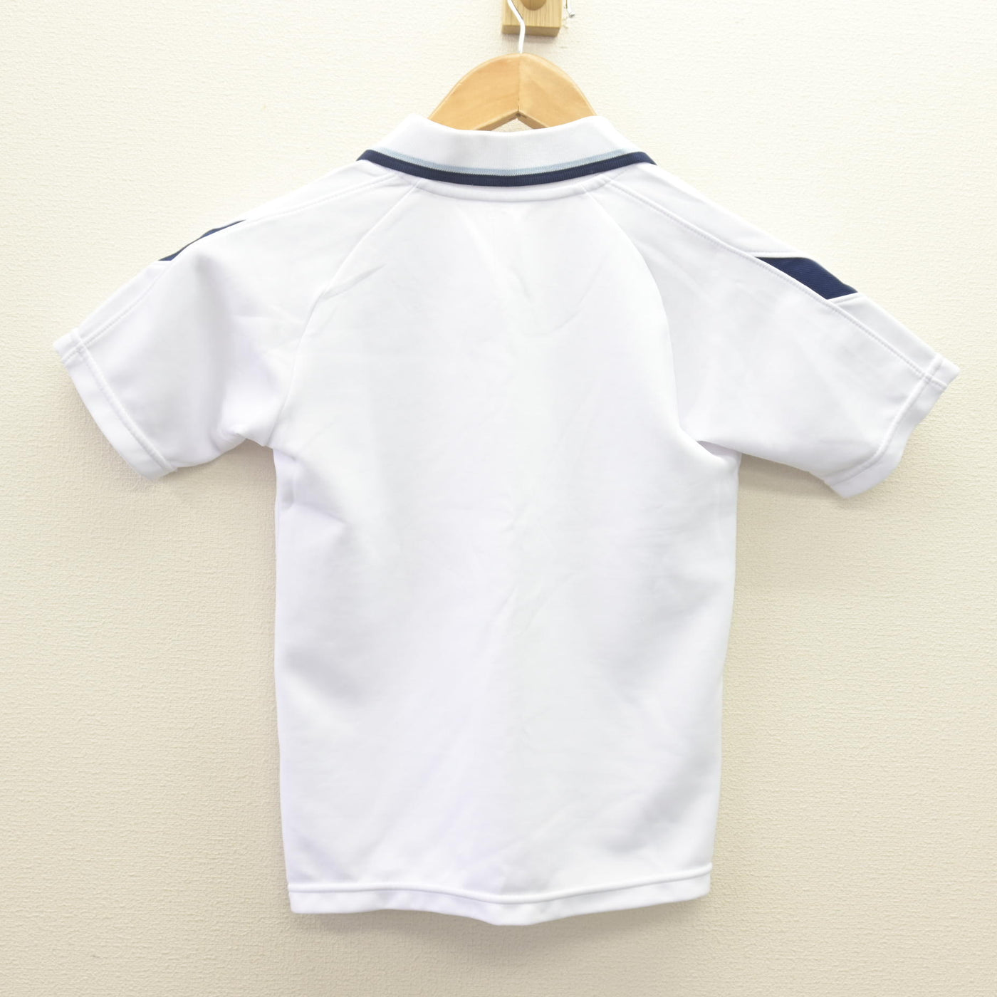 【中古】東京都 サレジアン国際学園目黒星美小学校 女子制服 2点 (体操服 上・体操服 下) sf113774