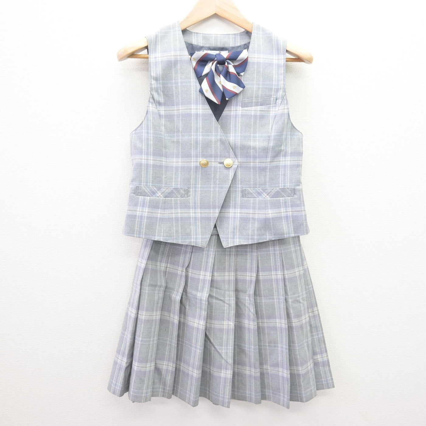 【中古】青森県 柴田学園大学附属柴田学園高等学校 女子制服 3点 (ベスト・スカート) sf113806