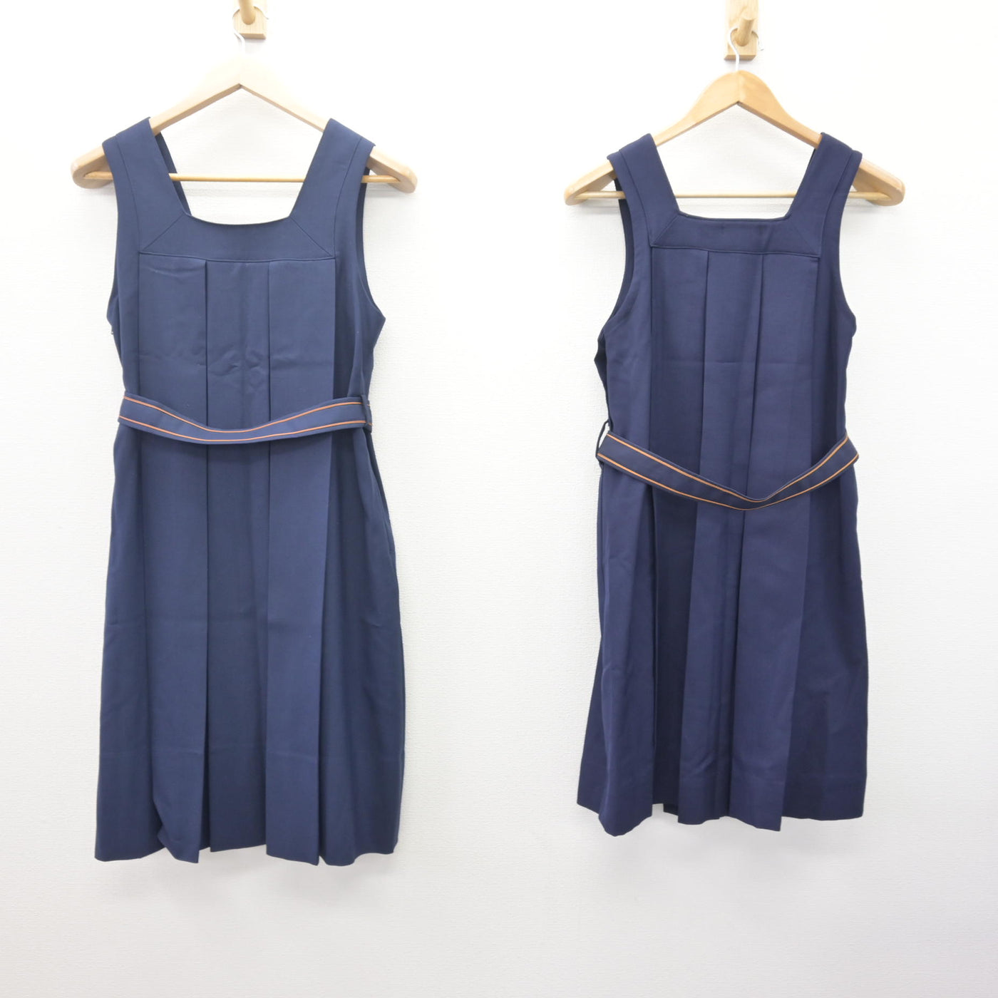 【中古】京都府 京都聖母学院中学校 女子制服 2点 (ジャンパースカート・ジャンパースカート) sf113825