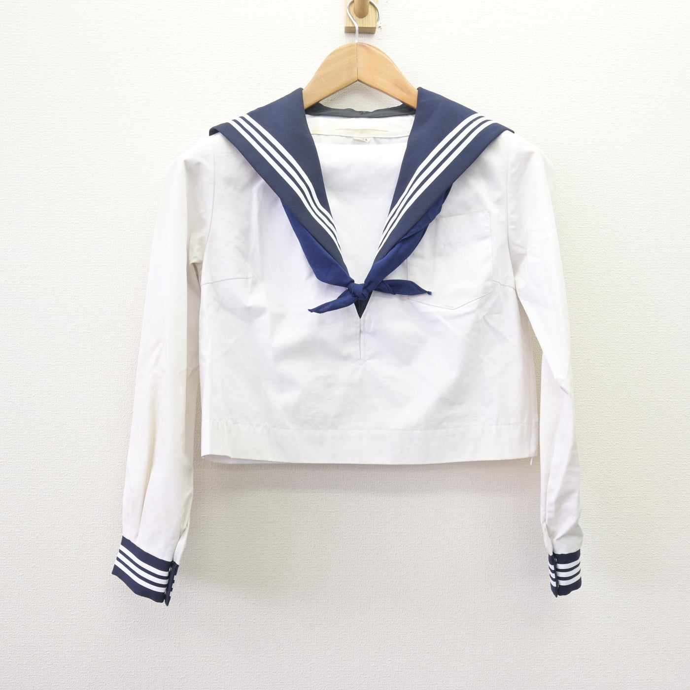 【中古】愛知県 愛知教育大学附属名古屋中学校 女子制服 3点 (セーラー服・スカート) sf113866