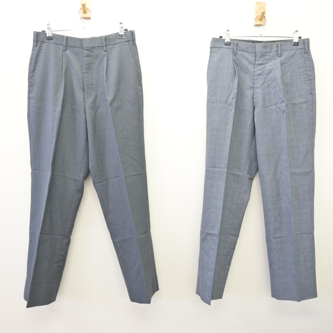 【中古】東京都 高島高等学校 男子制服 3点 (ブレザー・ズボン) sf113901