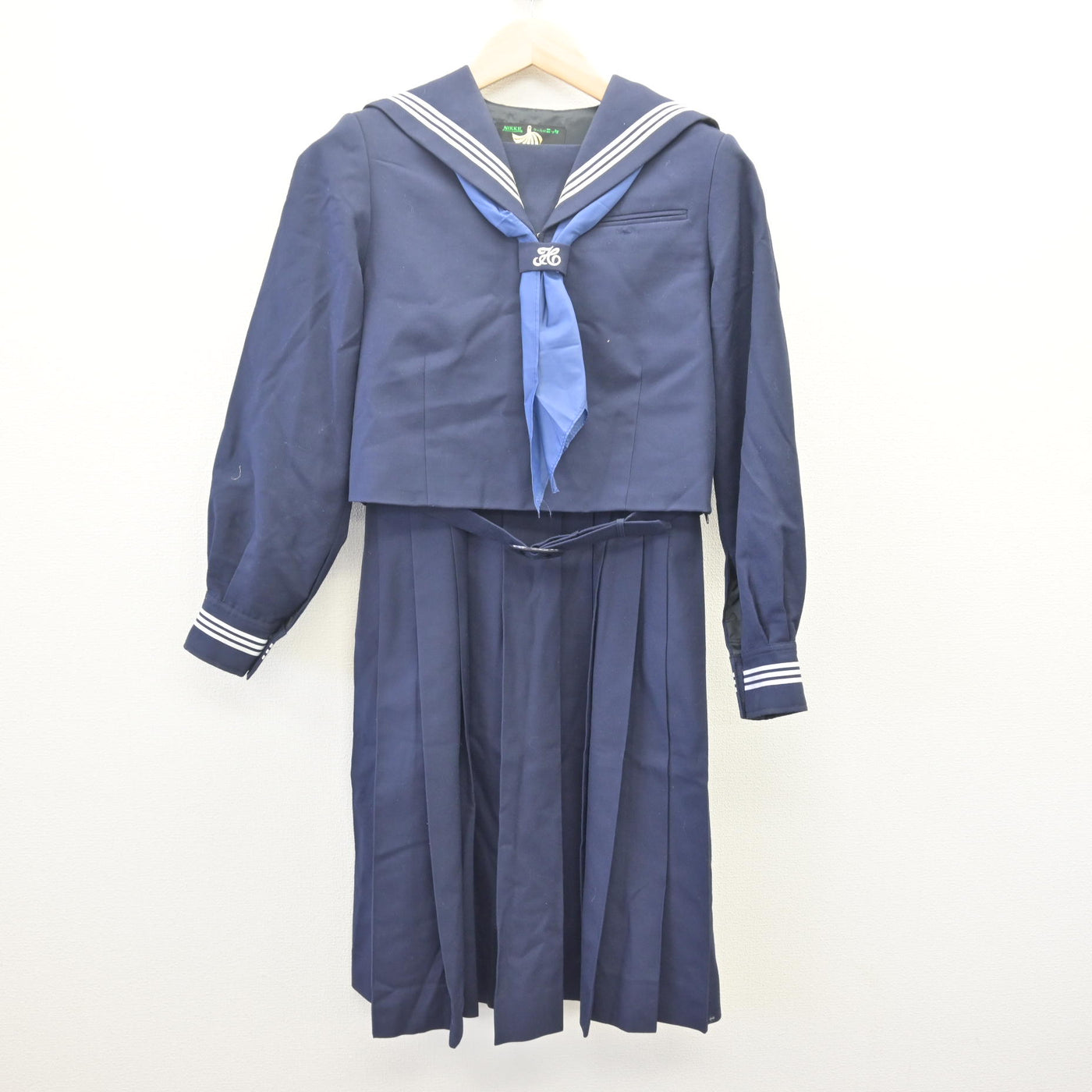 【中古】千葉県 柏第五中学校 女子制服 3点 (セーラー服・ジャンパースカート) sf113914