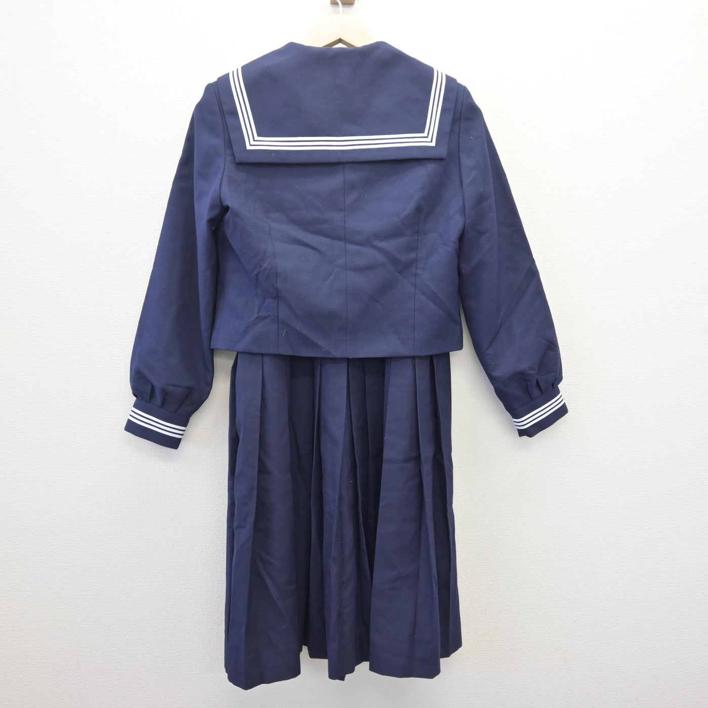【中古】千葉県 おおたかの森中学校 女子制服 2点 (セーラー服・ジャンパースカート) sf113915