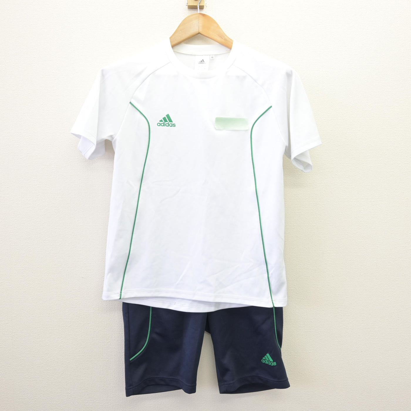 【中古】東京都 上野学園高等学校 女子制服 3点 (体操服 上・体操服 下) sf113982