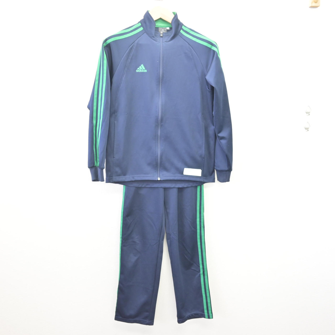 【中古】東京都 上野学園高等学校 女子制服 3点 (ジャージ 上・体操服 上・ジャージ 下) sf113983