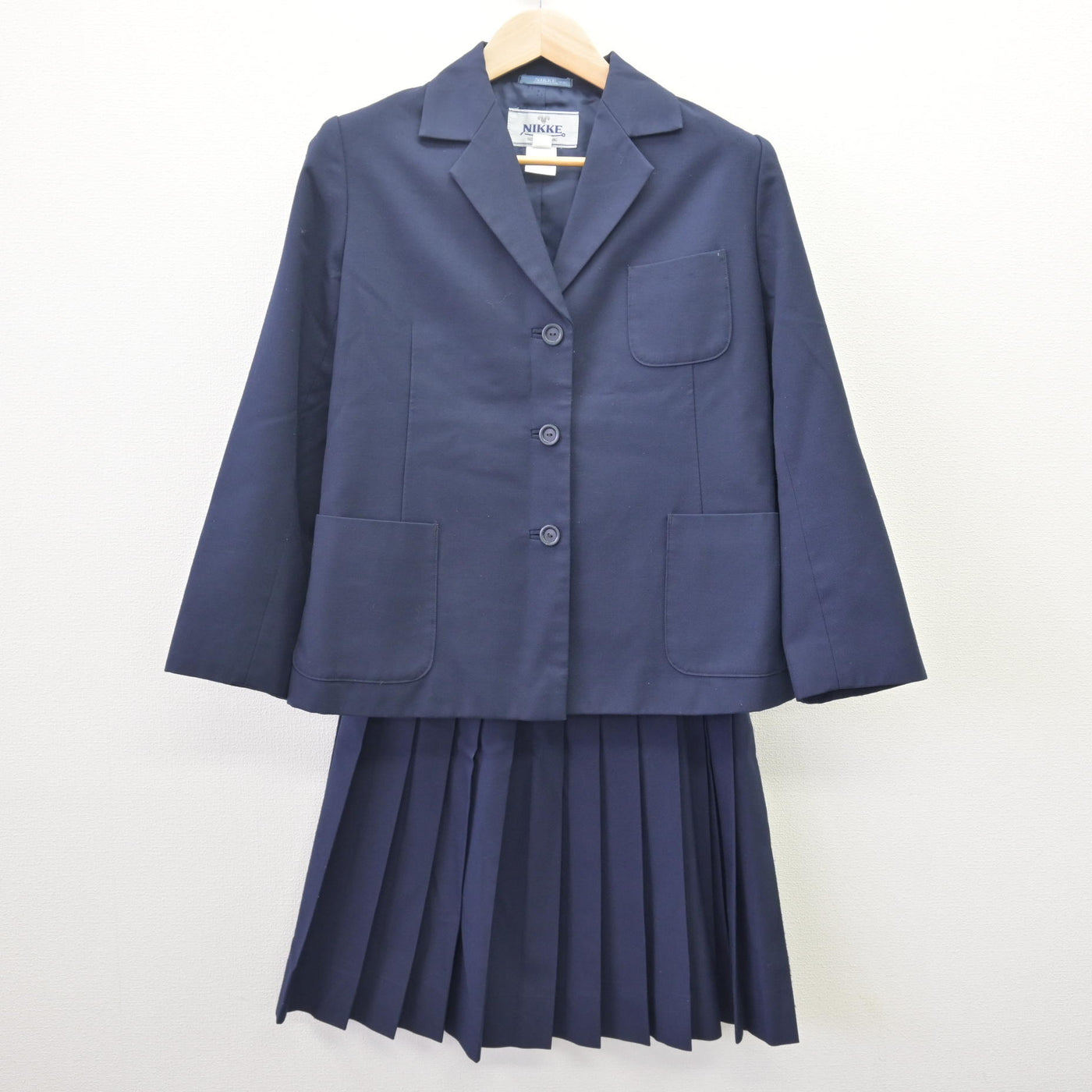 【中古】兵庫県 三木中学校 女子制服 2点 (ブレザー・スカート) sf113996