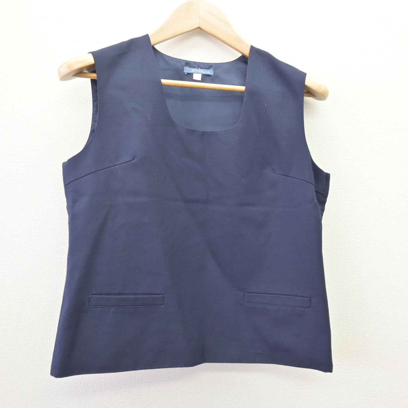 【中古】兵庫県 三木中学校 女子制服 2点 (ベスト・スカート) sf113997