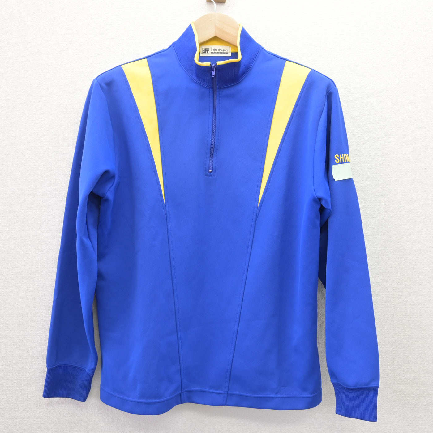 【中古】広島県 広島新庄高等学校 女子制服 2点 (ジャージ 上・体操服 上) sf114023