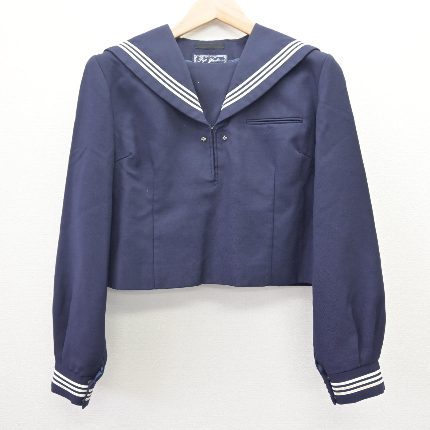 【中古】 学校名不明 女子制服 2点 (セーラー服・ジャンパースカート) sf114029