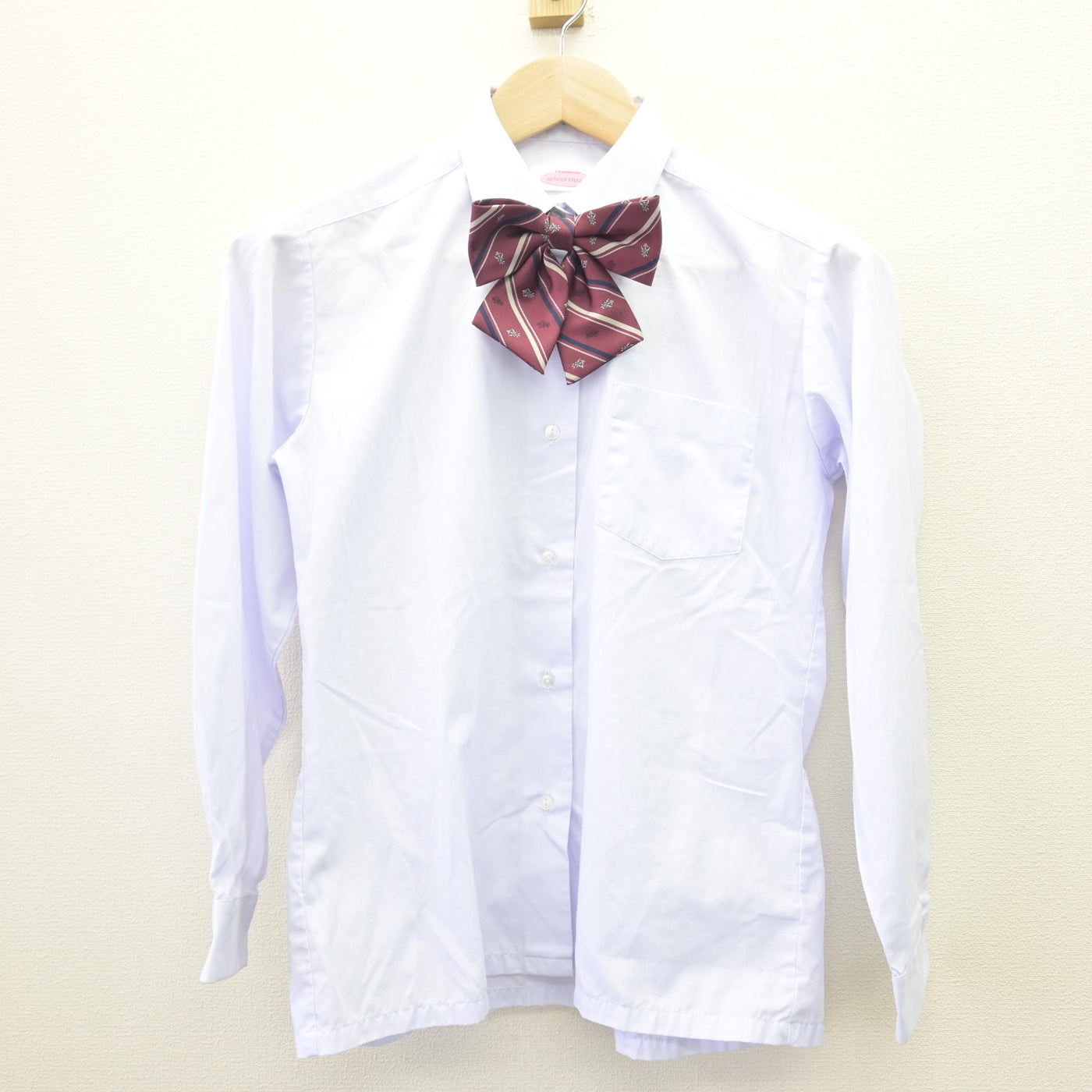 【中古】 勇志国際高等学校 女子制服 5点 (ブレザー・シャツ・スカート) sf114036