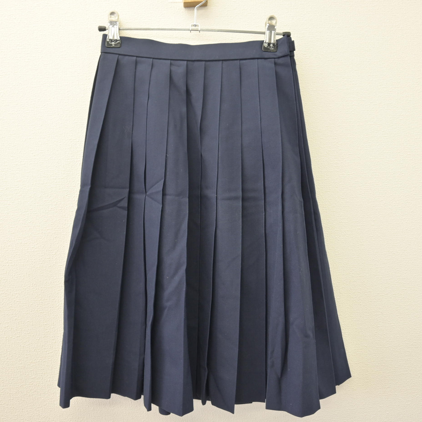 【中古】大分県 臼杵高等学校 女子制服 4点 (セーラー服・スカート) sf114038
