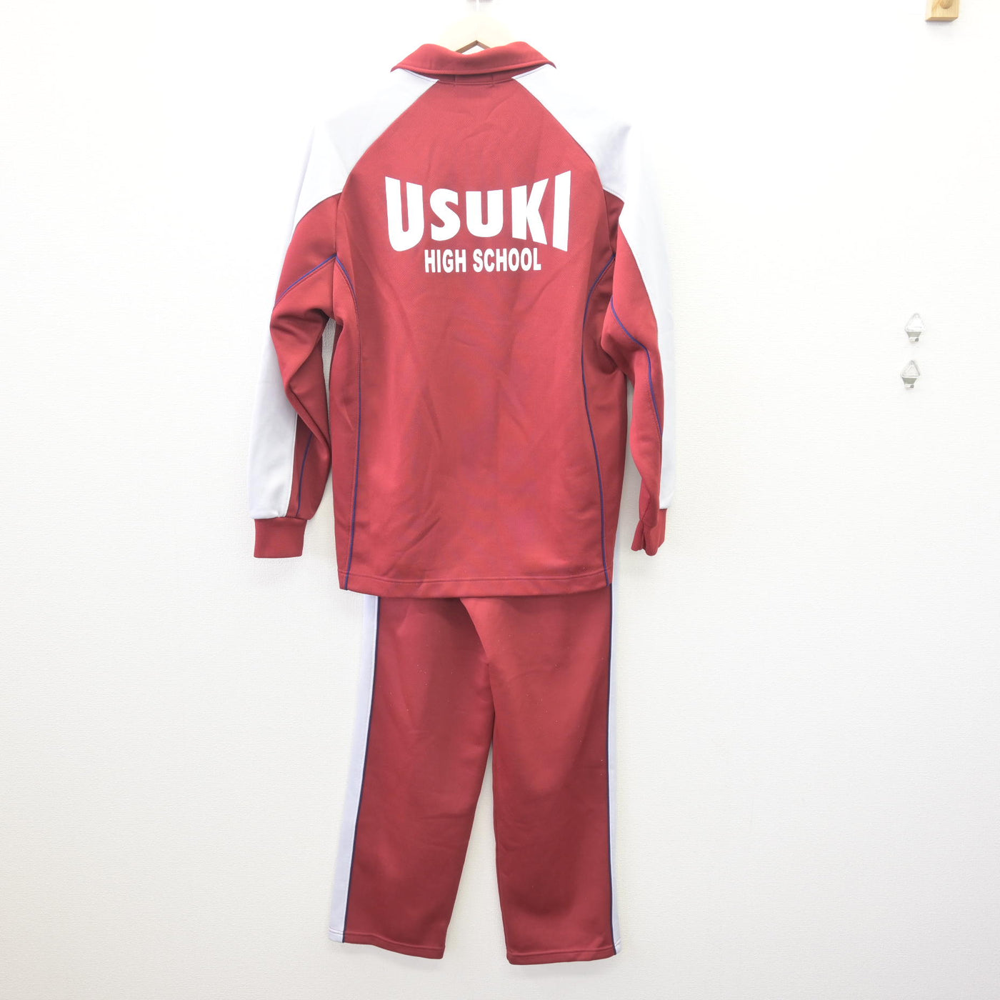 【中古】大分県 臼杵高等学校 女子制服 2点 (ジャージ 上・ジャージ 下) sf114040