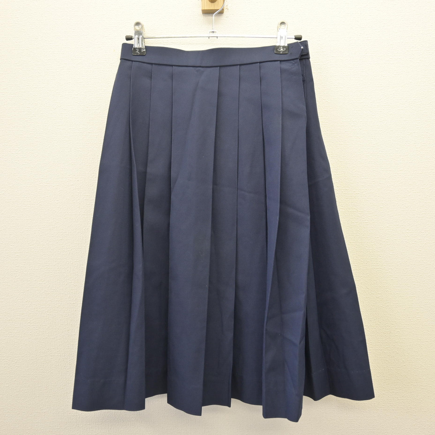 【中古】山梨県 韮崎東中学校 女子制服 2点 (セーラー服・スカート) sf114044