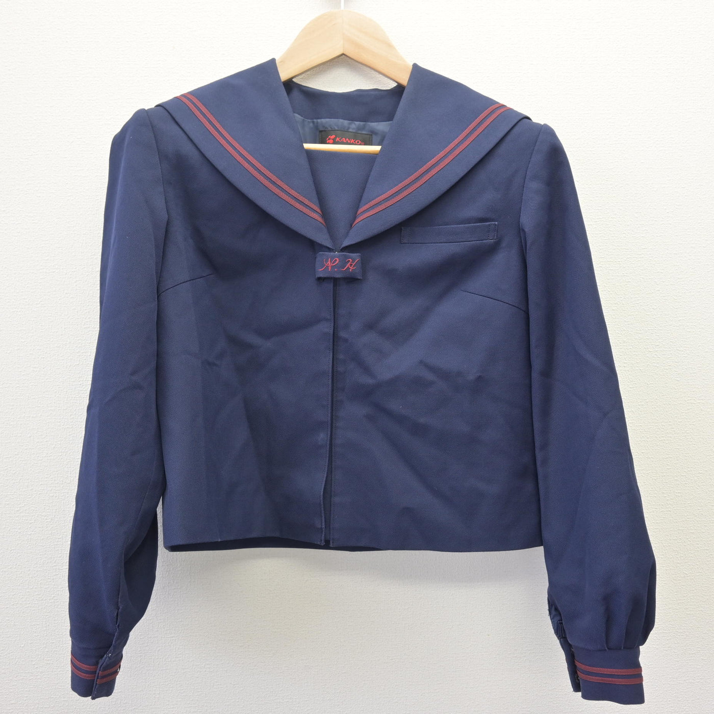 【中古】山梨県 韮崎東中学校 女子制服 2点 (セーラー服・スカート) sf114045