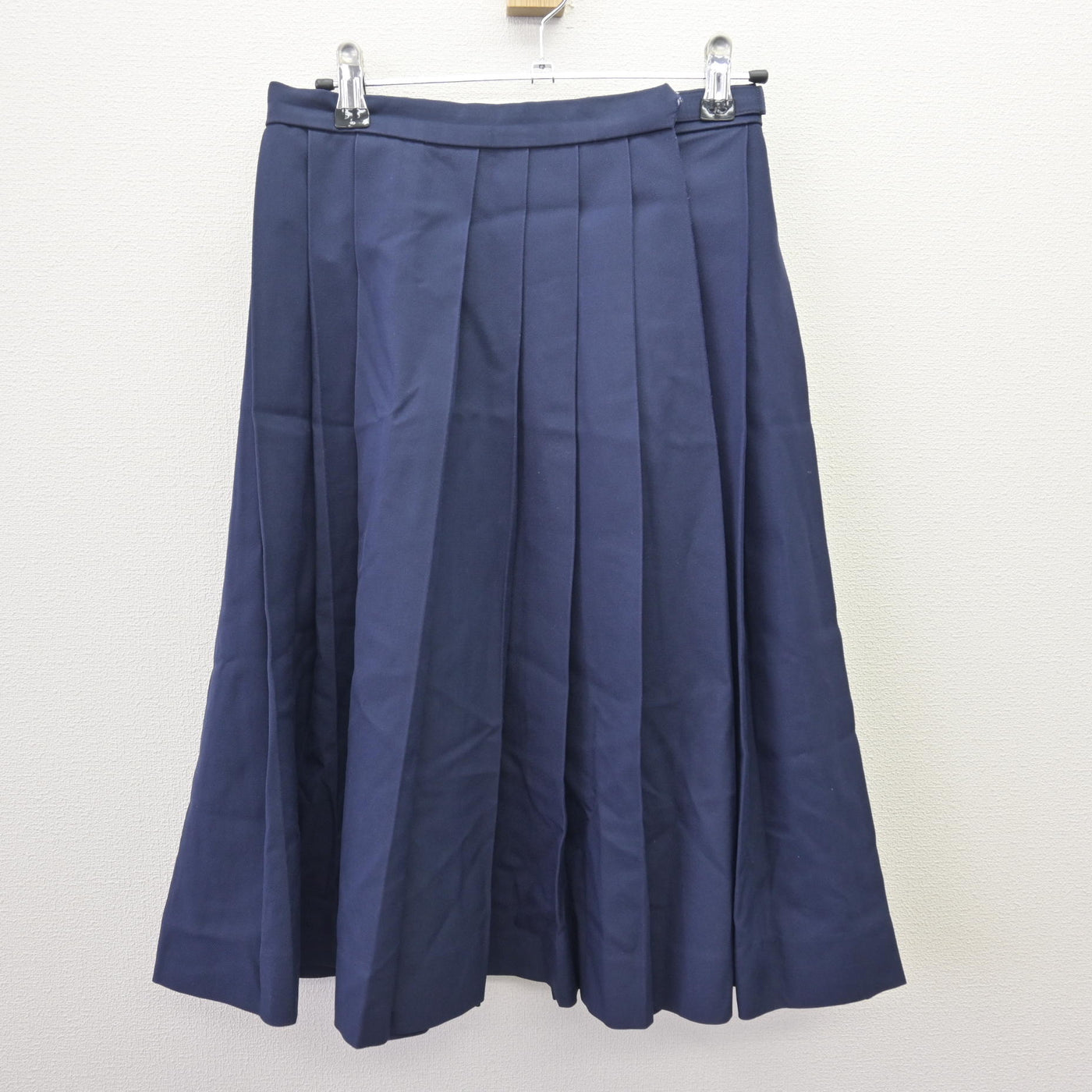【中古】山梨県 韮崎東中学校 女子制服 2点 (セーラー服・スカート) sf114046
