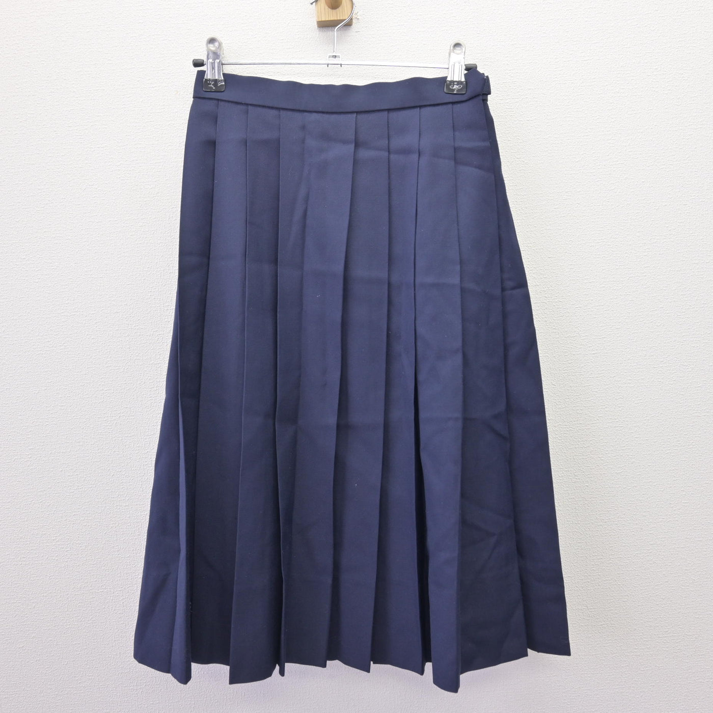 【中古】山梨県 韮崎東中学校 女子制服 2点 (セーラー服・スカート) sf114049
