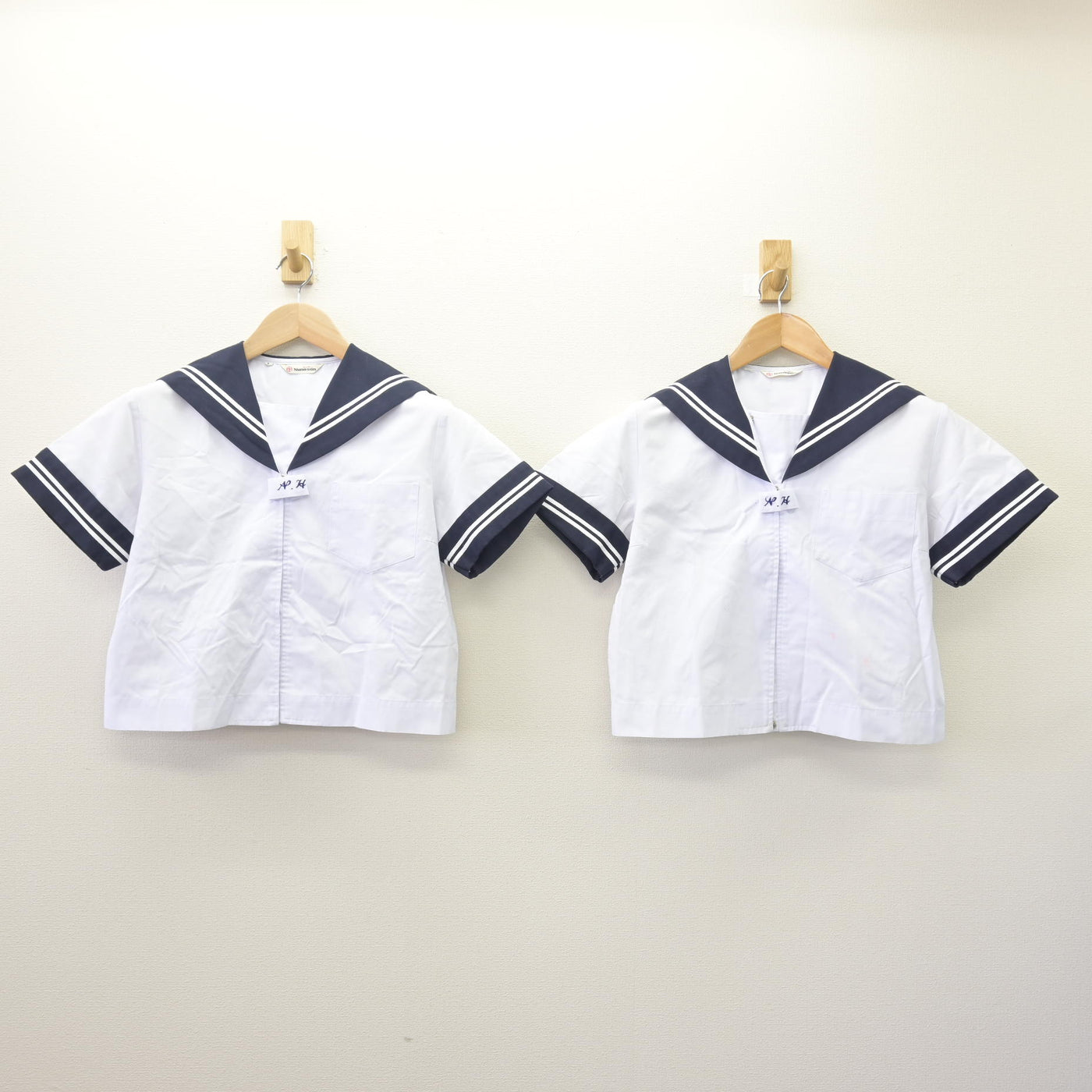 【中古】山梨県 韮崎東中学校 女子制服 2点 (セーラー服・セーラー服) sf114050