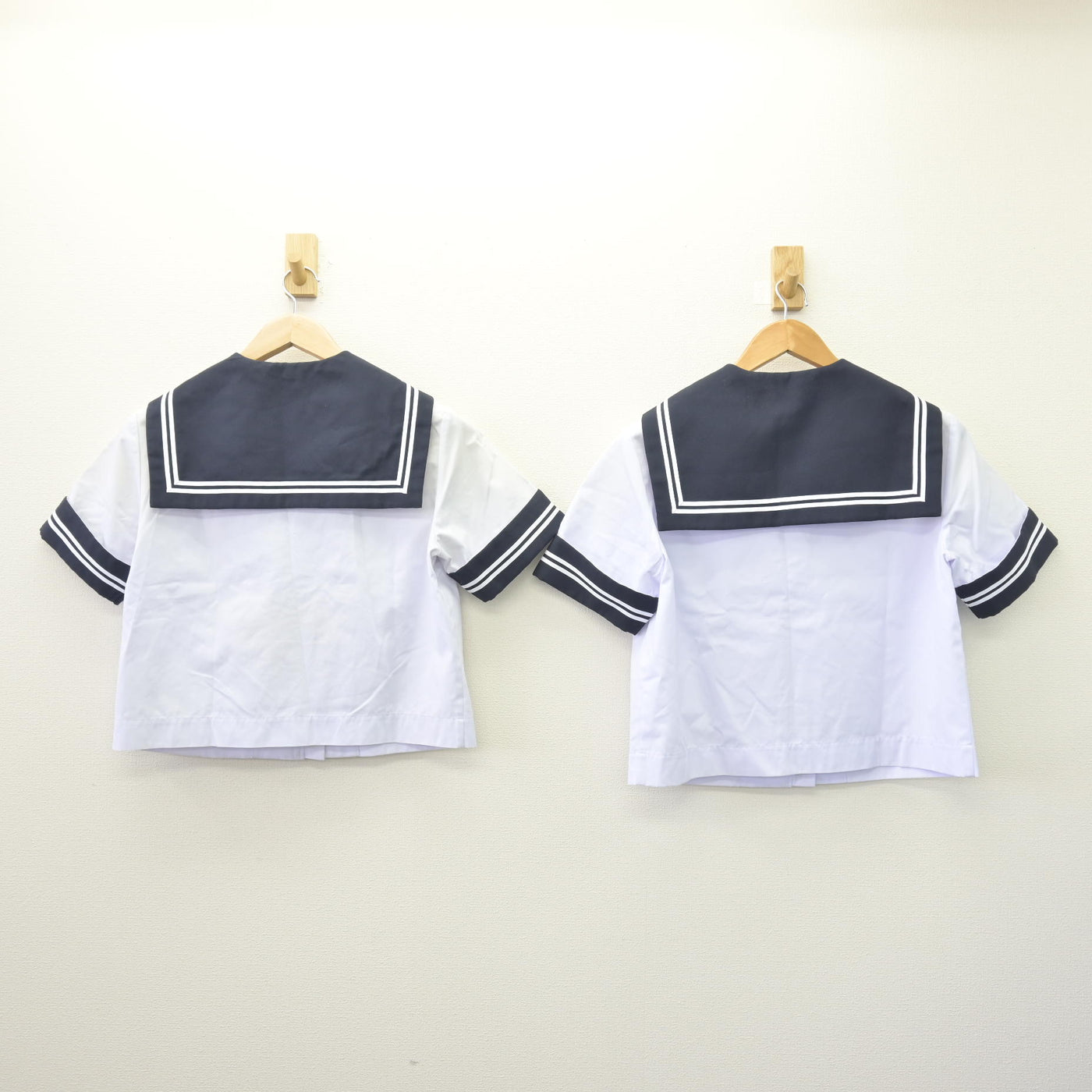 【中古】山梨県 韮崎東中学校 女子制服 2点 (セーラー服・セーラー服) sf114051