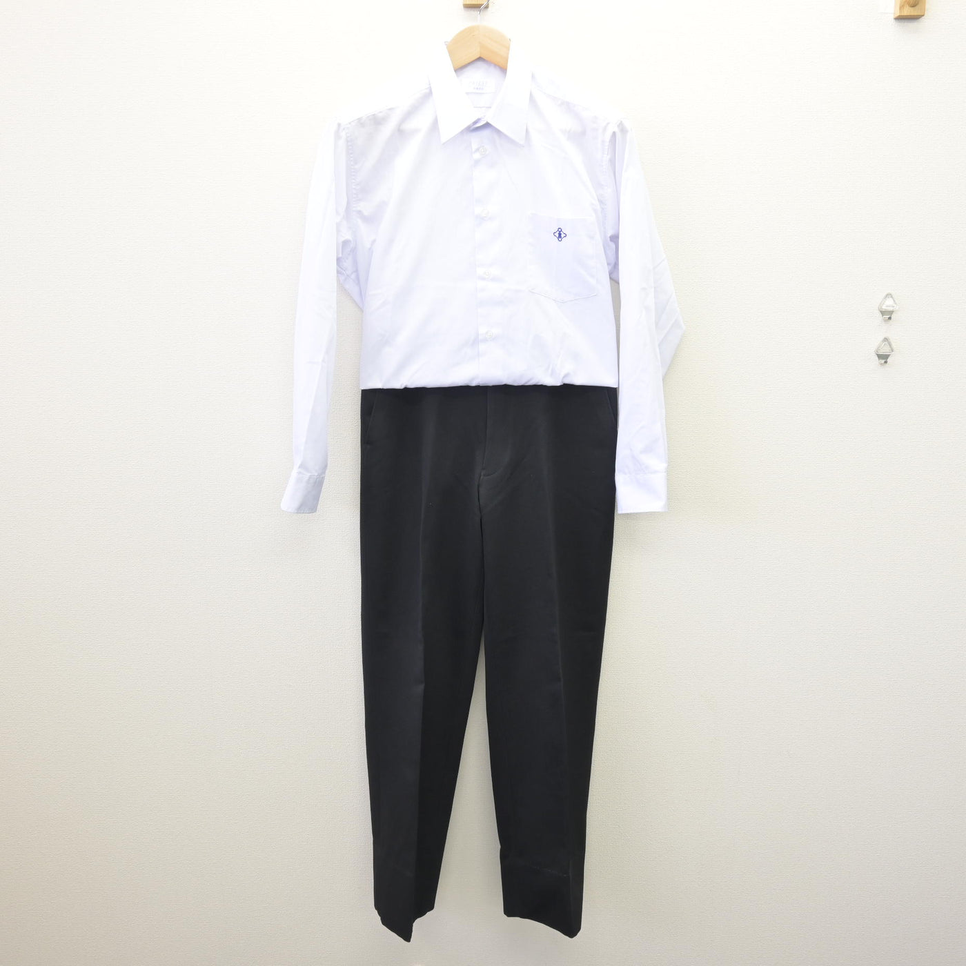 【中古】岐阜県 岐南工業高等学校 男子制服 3点 (学ラン・シャツ・ズボン) sf114064
