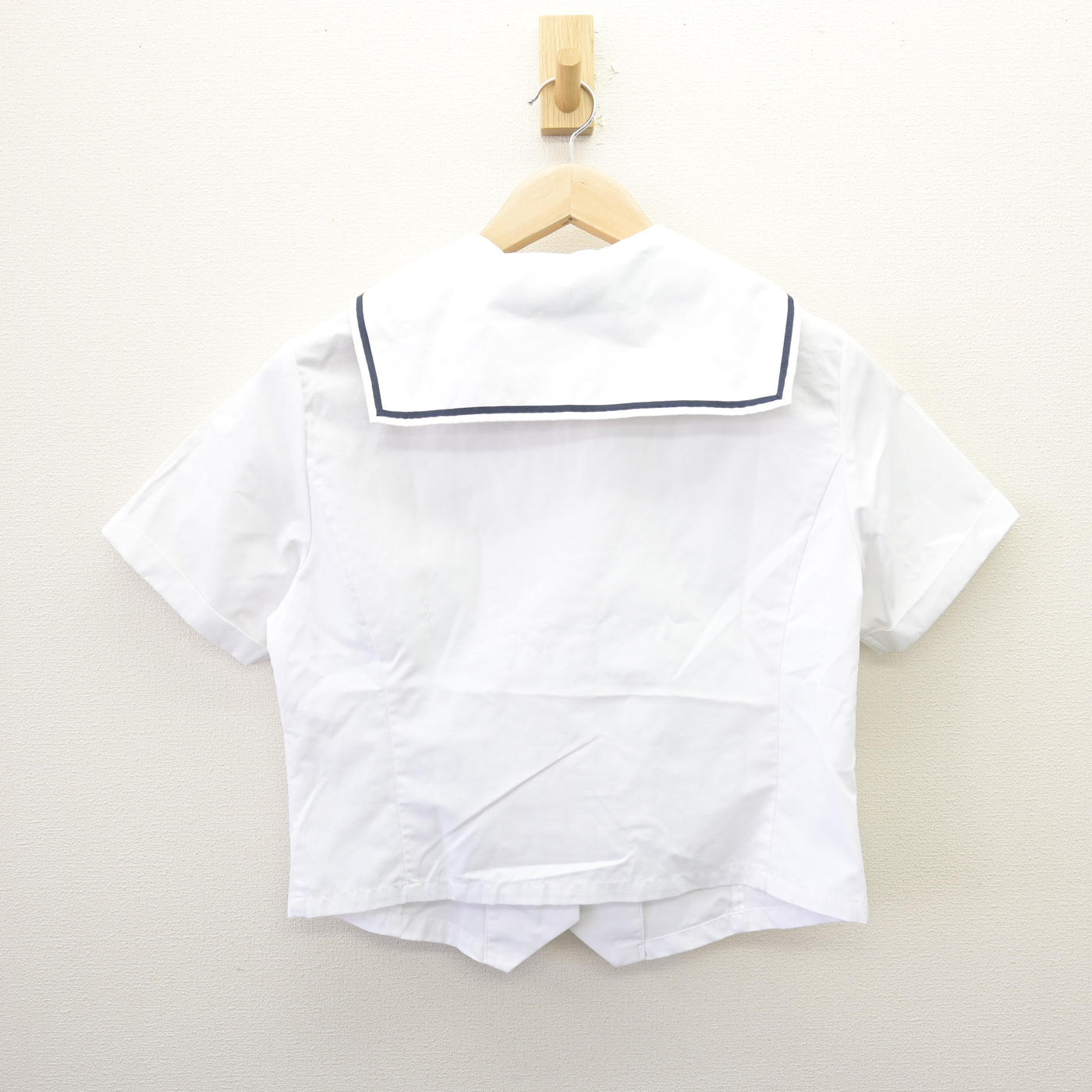 【中古】岐阜県 加納高等学校 女子制服 3点 (ブラウス・スカート) sf114070