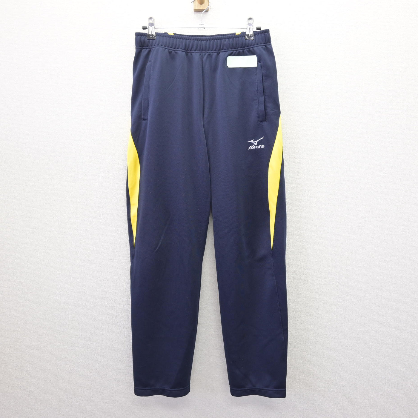 【中古】鹿児島県 鹿屋女子高等学校 女子制服 2点 (ジャージ 上・ジャージ 下) sf114089