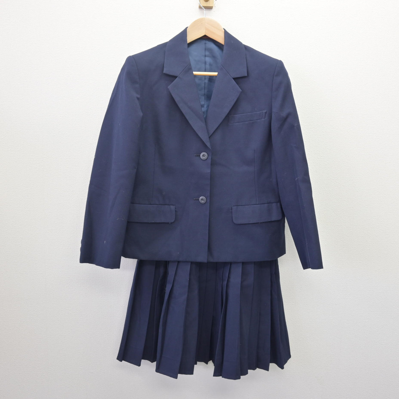 【中古】和歌山県 神島高等学校 女子制服 3点 (ブレザー・スカート・スカート) sf114093
