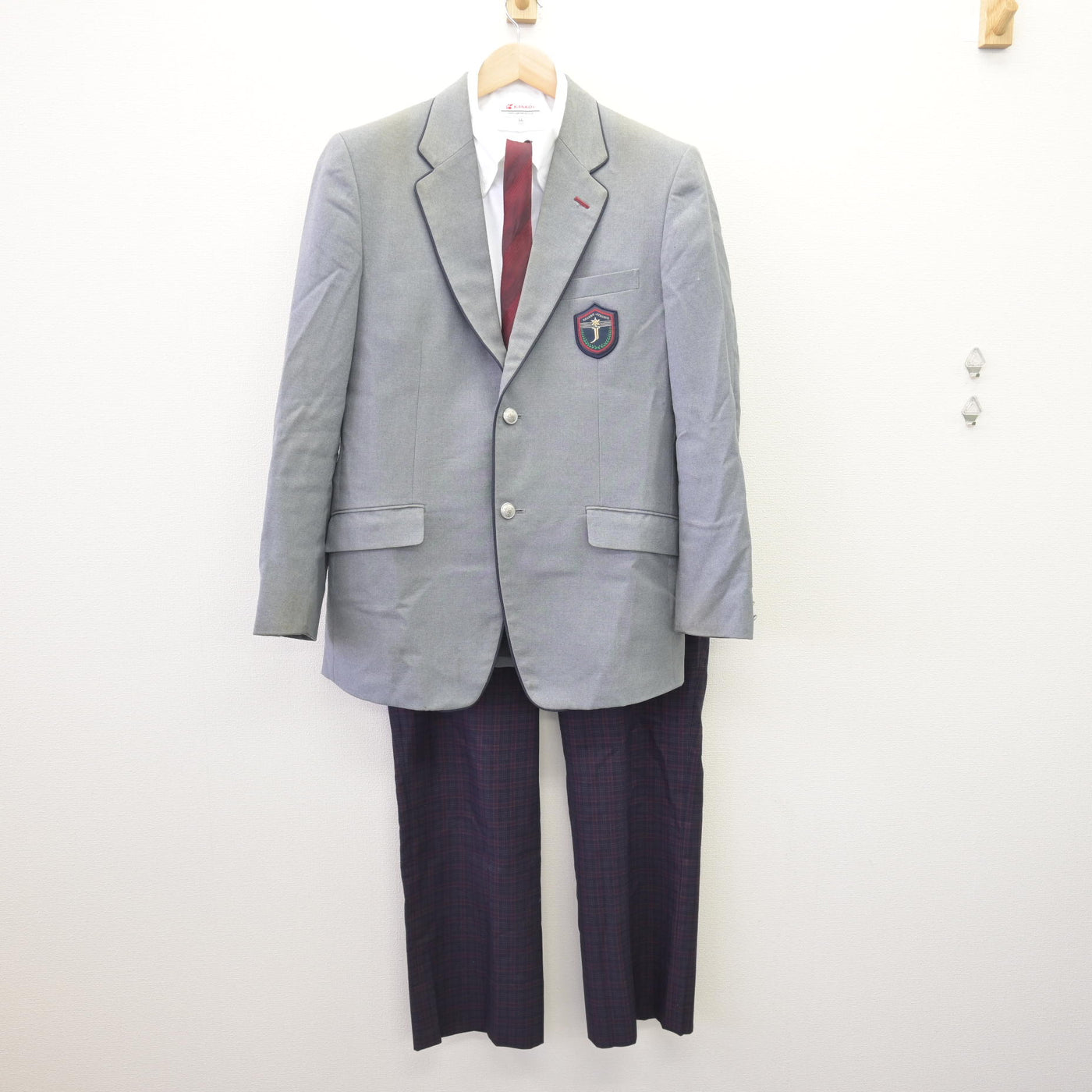 【中古】長崎県 佐世保実業高等学校 男子制服 4点 (ブレザー・シャツ・ズボン) sf114096