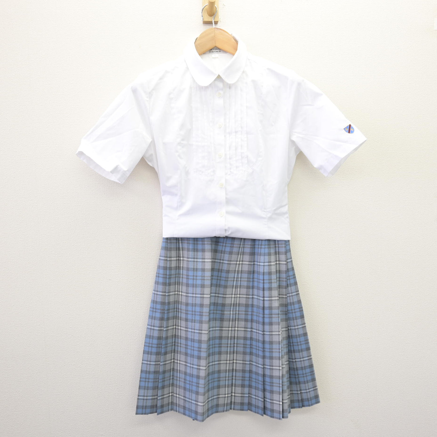 【中古】東京都 國學院高等学校 女子制服 3点 (シャツ・スカート) sf114102
