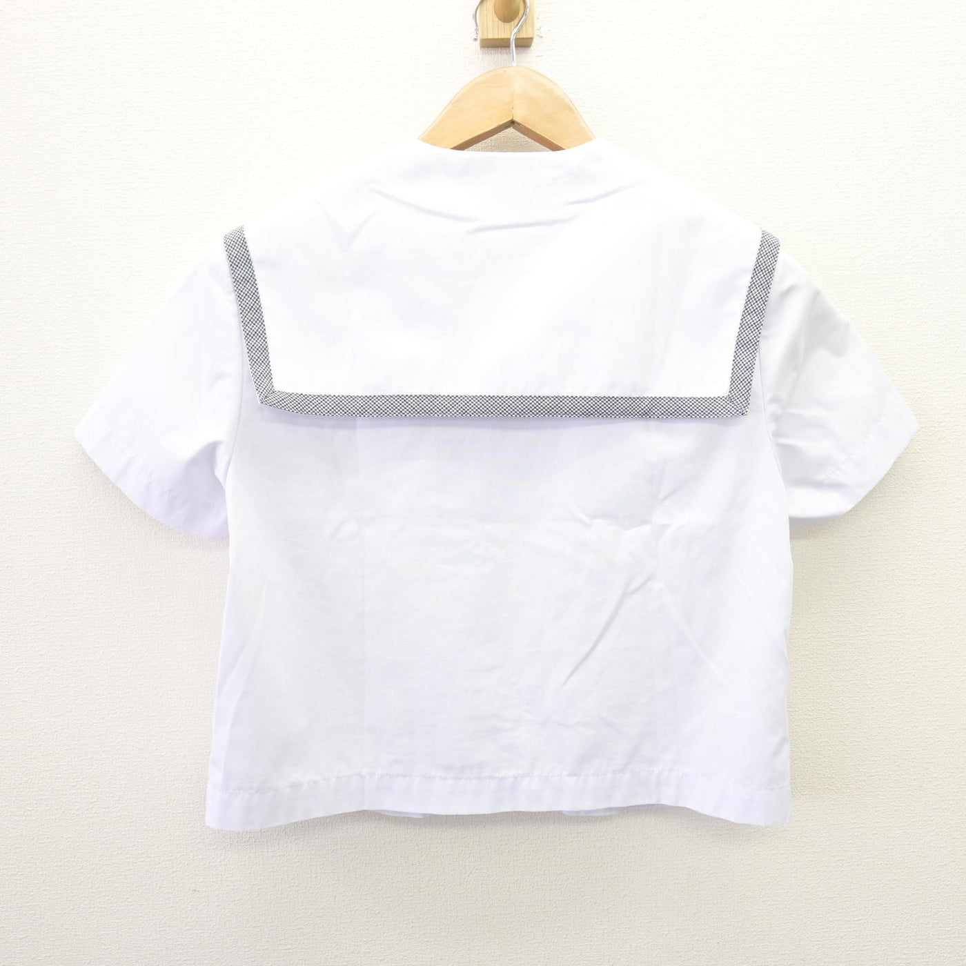 【中古】佐賀県 諸富中学校 女子制服 3点 (セーラー服・スカート) sf114114
