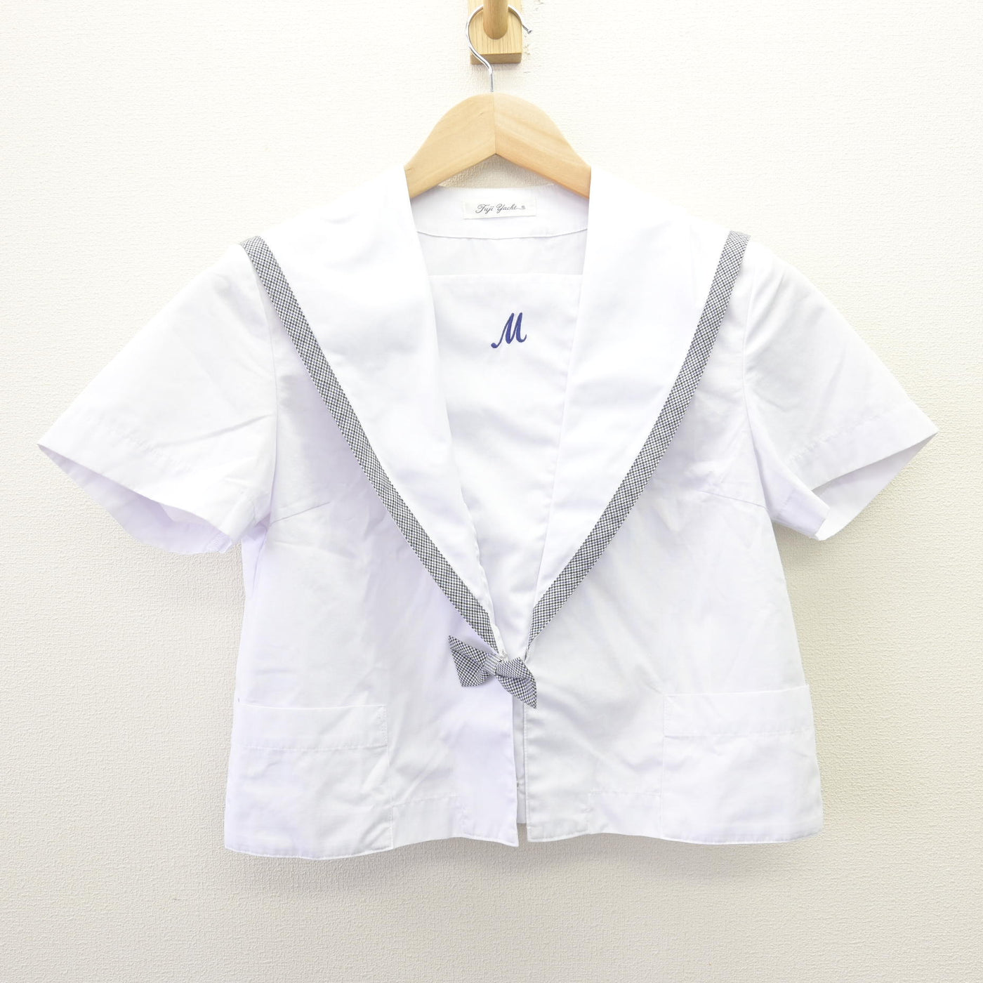 【中古】佐賀県 諸富中学校 女子制服 3点 (ニット・セーラー服) sf114115