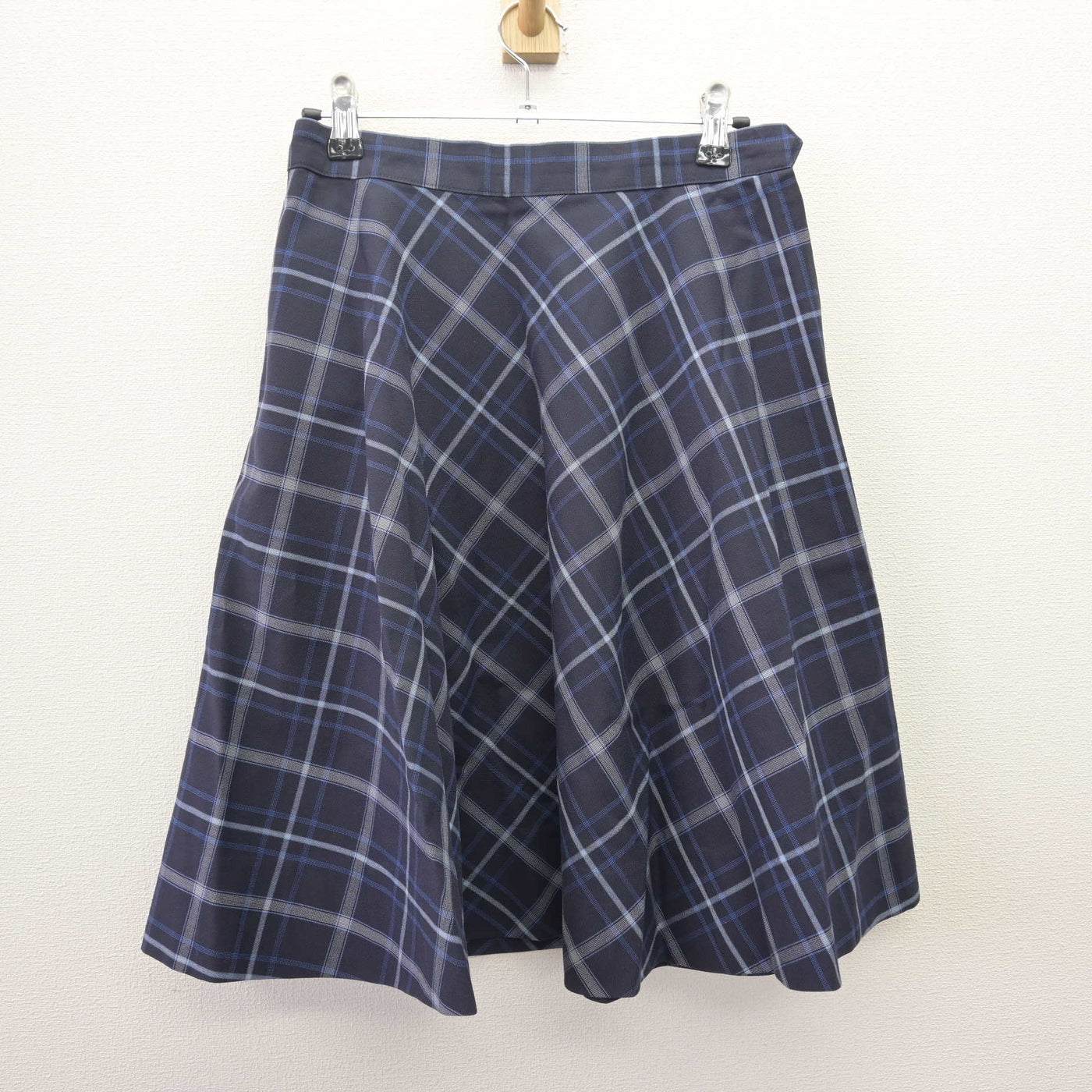 【中古】長崎県 聖和女子学院高等学校 女子制服 3点 (シャツ・スカート) sf114125