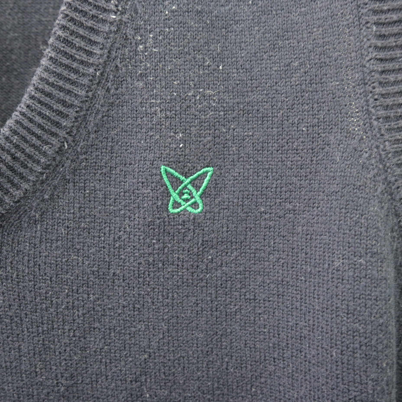 【中古】静岡県 浜松城北工業高等学校 女子制服 2点 (ニットベスト) sf114128