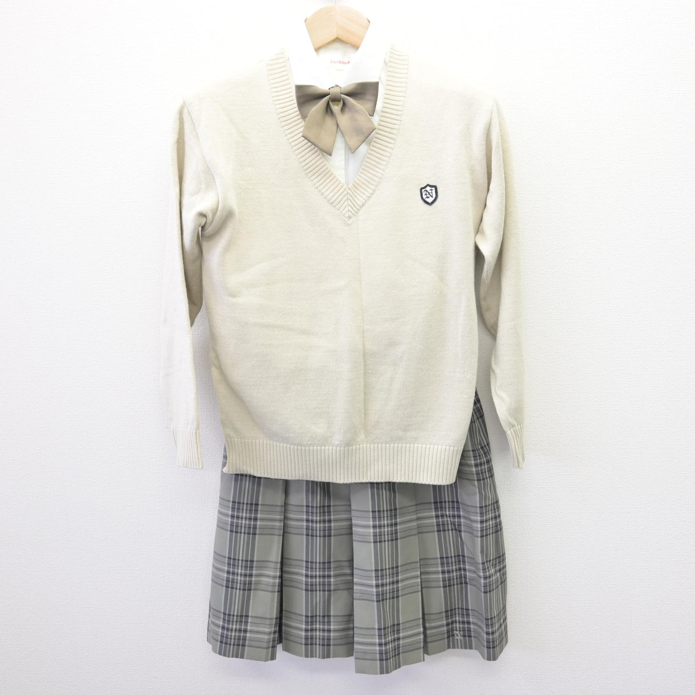 【中古】茨城県 土浦日本大学高等学校 女子制服 5点 (ブレザー・ニット・シャツ・スカート) sf114135