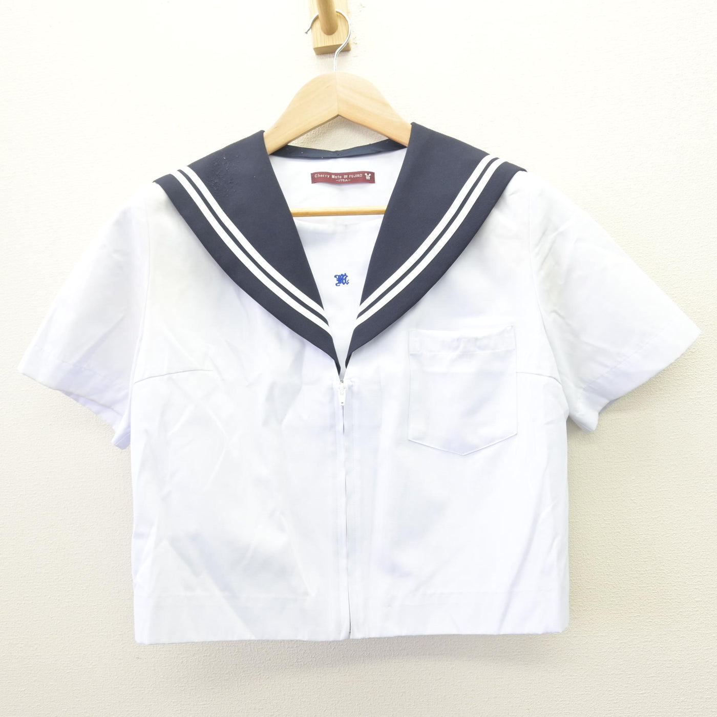 【中古】愛知県 御田中学校 女子制服 2点 (セーラー服・スカート) sf114137