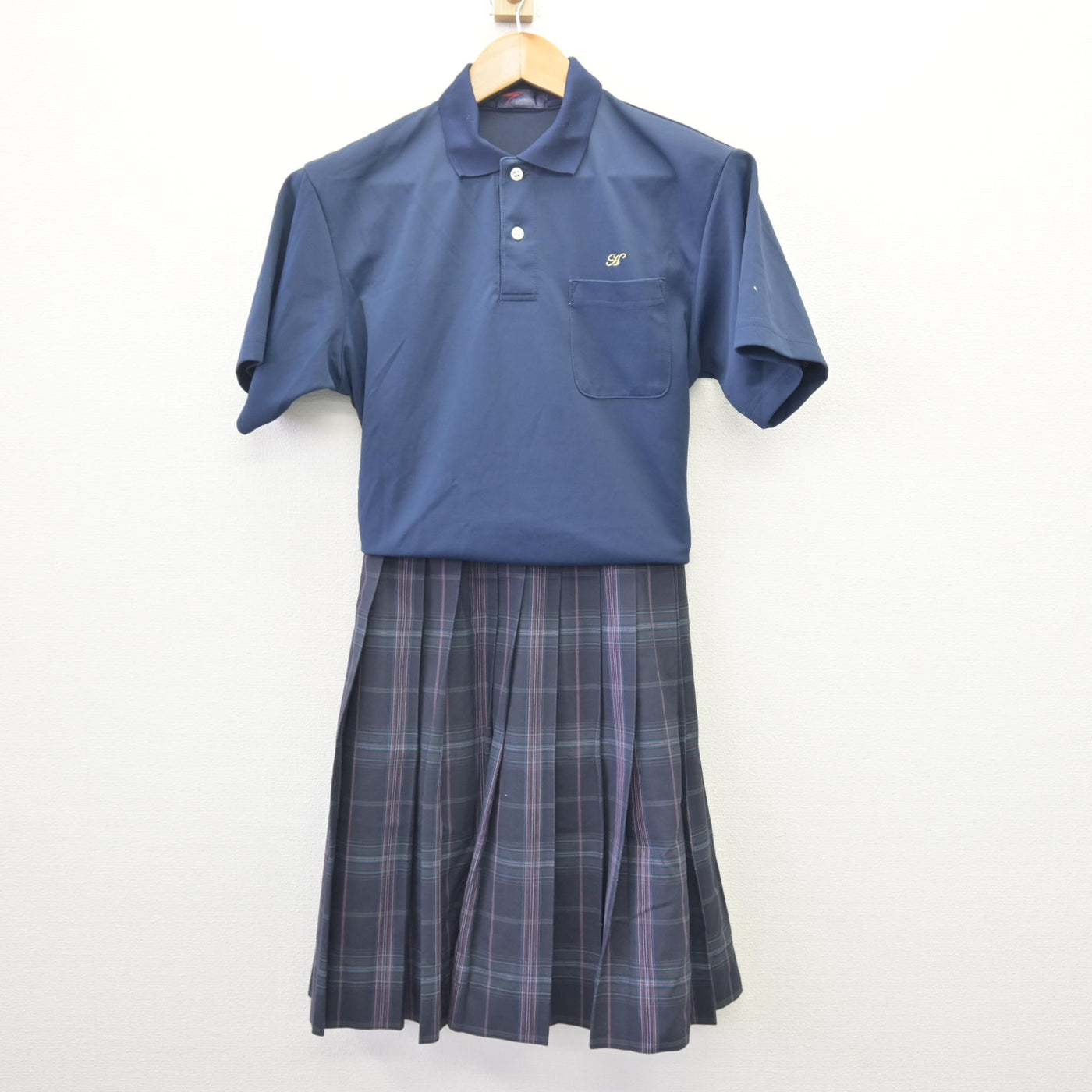 【中古】鹿児島県 鳳凰高等学校/旧制服 女子制服 3点 (シャツ・シャツ・スカート) sf114147