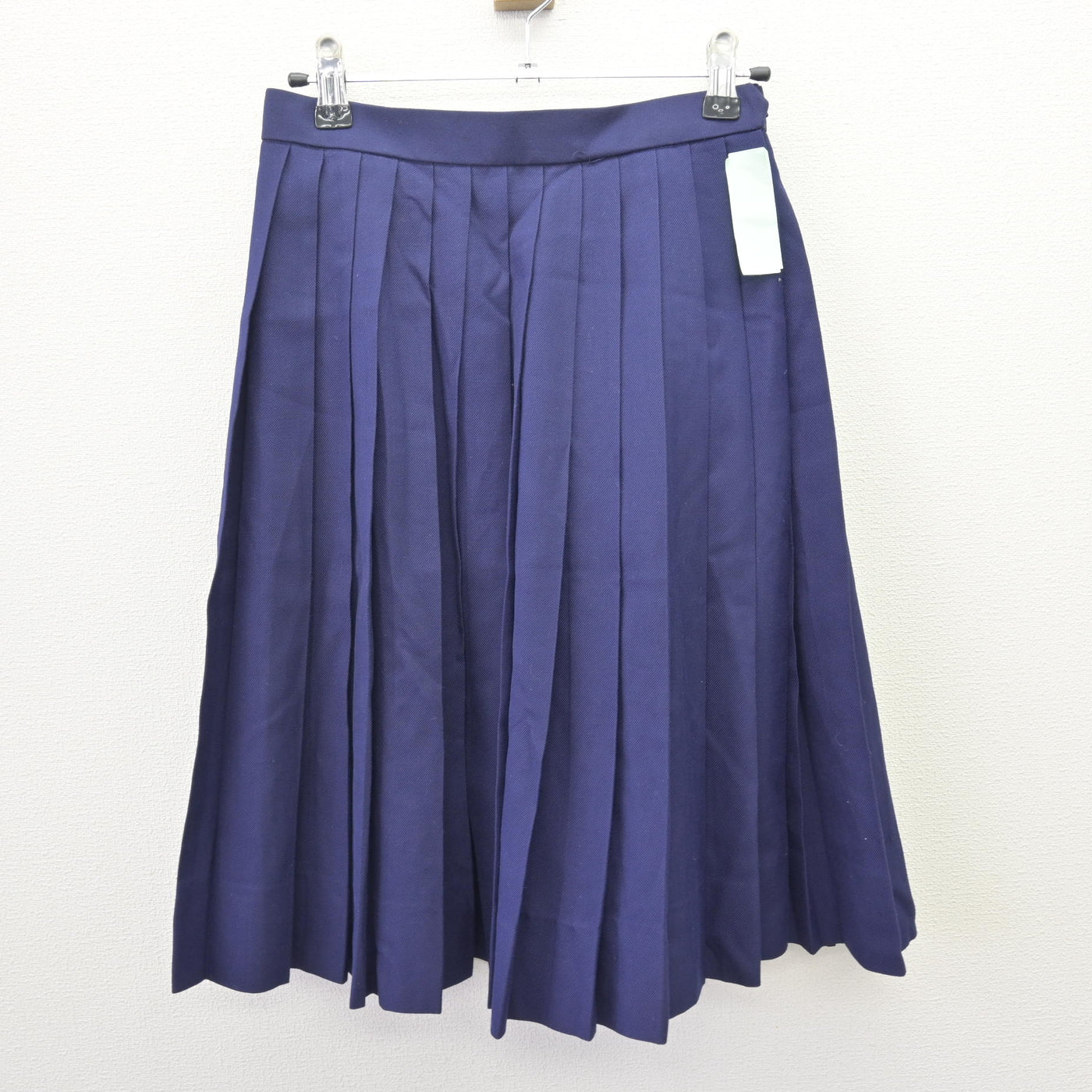 【中古】沖縄県 仲西中学校 女子制服 3点 (セーラー服・スカート) sf114152
