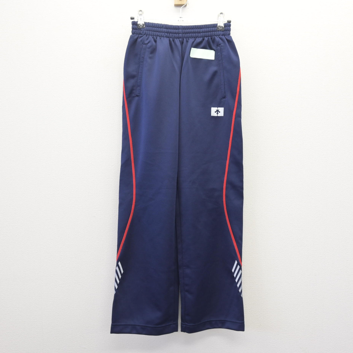 【中古】鳥取県 米子工業高等専門学校 女子制服 2点 (ジャージ 上・ジャージ 下) sf114160