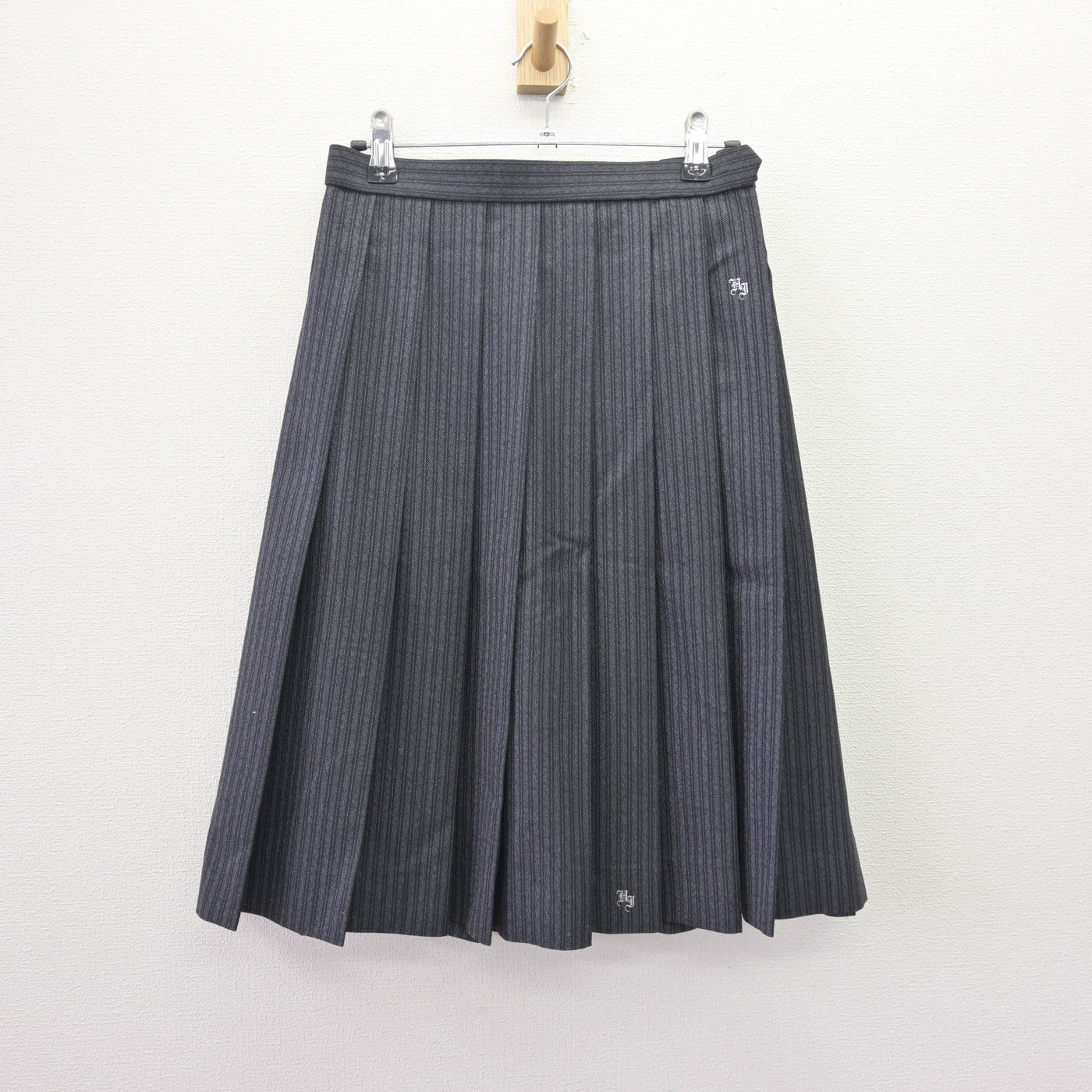 【中古】東京都 東久留米総合高等学校 女子制服 4点 (ブレザー・ニット・スカート) sf114191