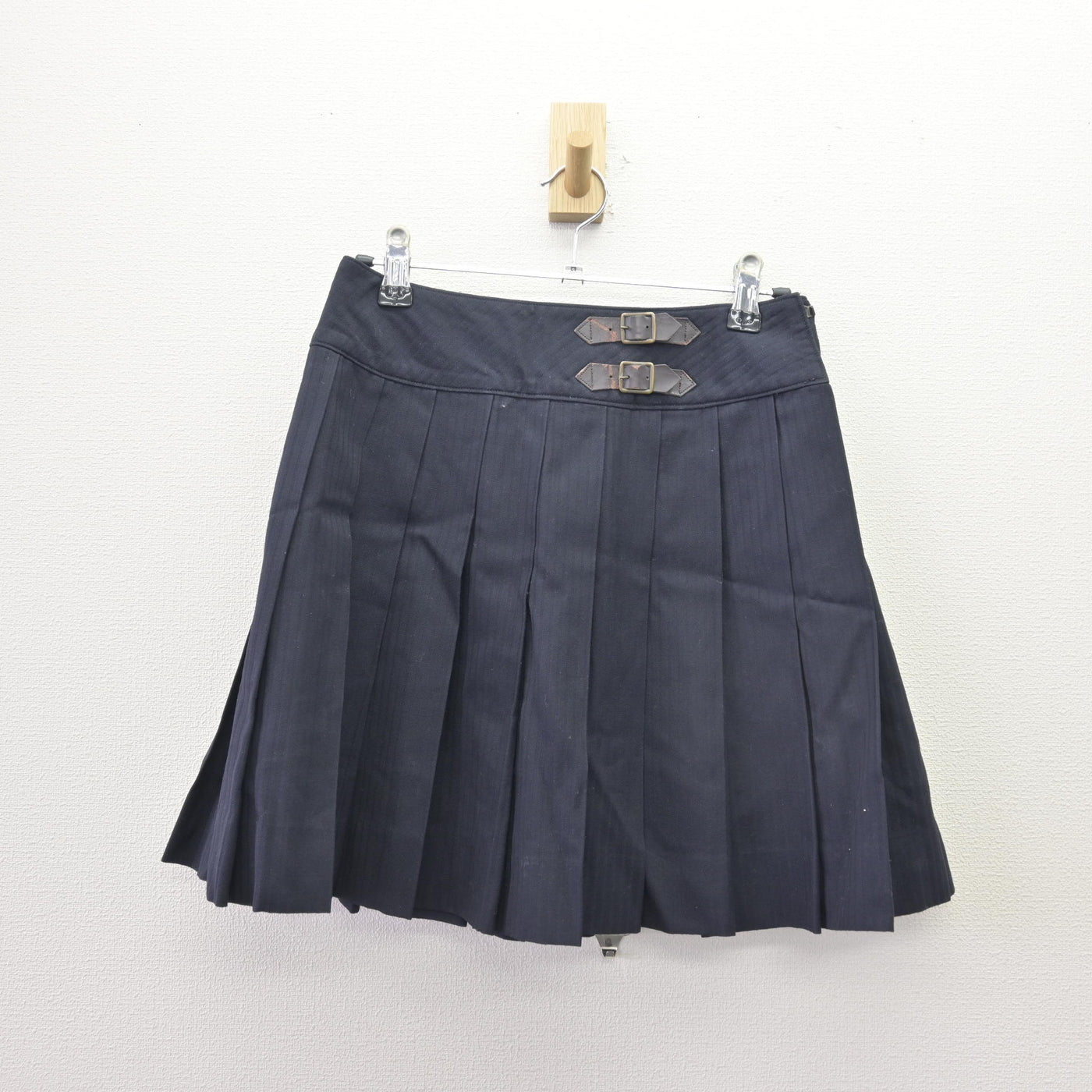 【中古】東京都 下北沢成徳高等学校 女子制服 4点 (ブレザー・ニット・スカート) sf114213